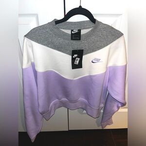 Nike Women’s Cropped Colorblock Crewneck in grey, white,& Purple🩶🤍💜
